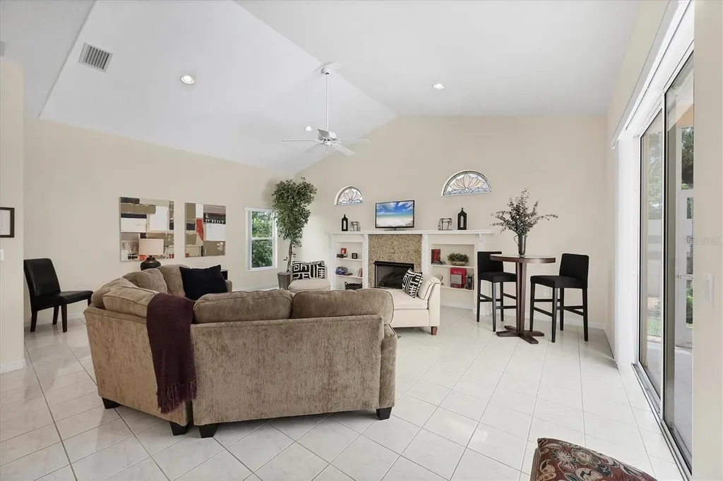 6392 Woodbirch Place Sarasota FL 34238