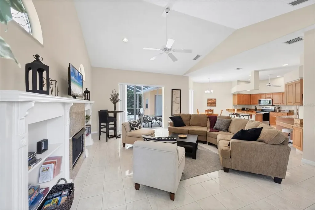 6392 Woodbirch Place Sarasota FL 34238