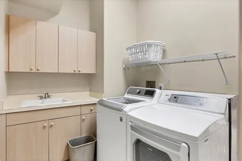 6392 Woodbirch Place Sarasota FL 34238