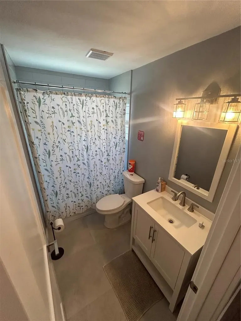 5708 27th Avenue S Gulfport FL 33707