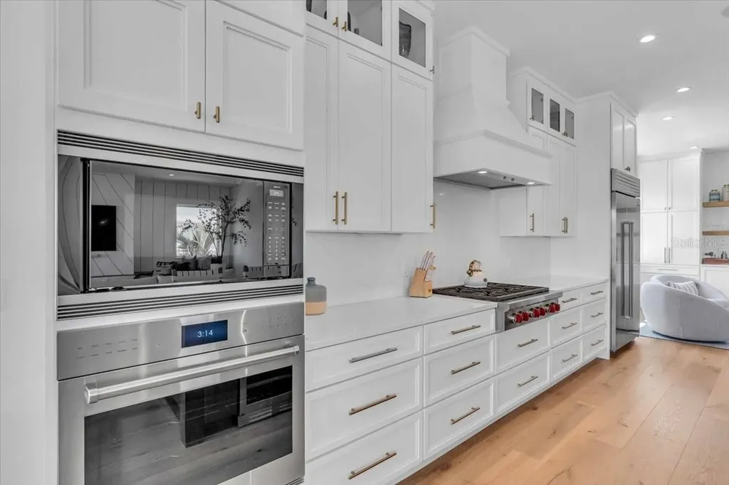 229 Willow Avenue Anna Maria FL 34216