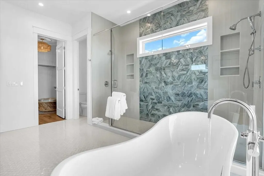 229 Willow Avenue Anna Maria FL 34216