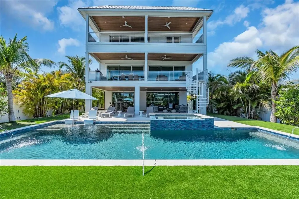 229 Willow Avenue Anna Maria FL 34216