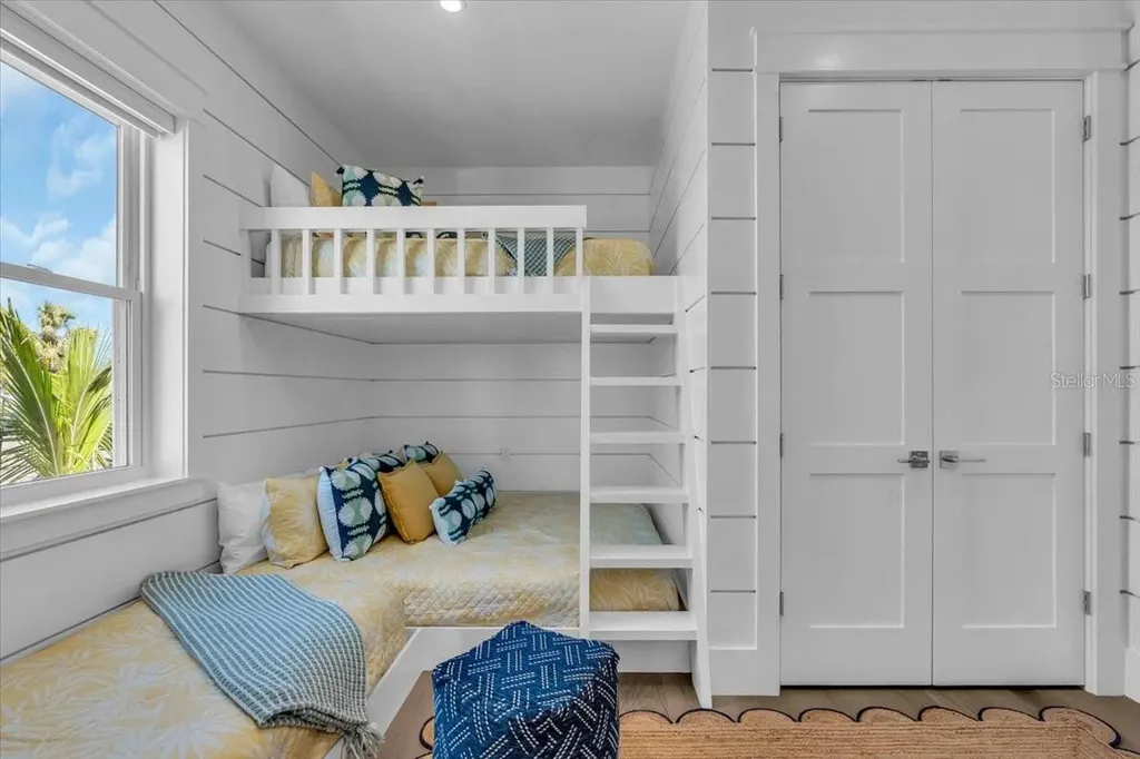 229 Willow Avenue Anna Maria FL 34216