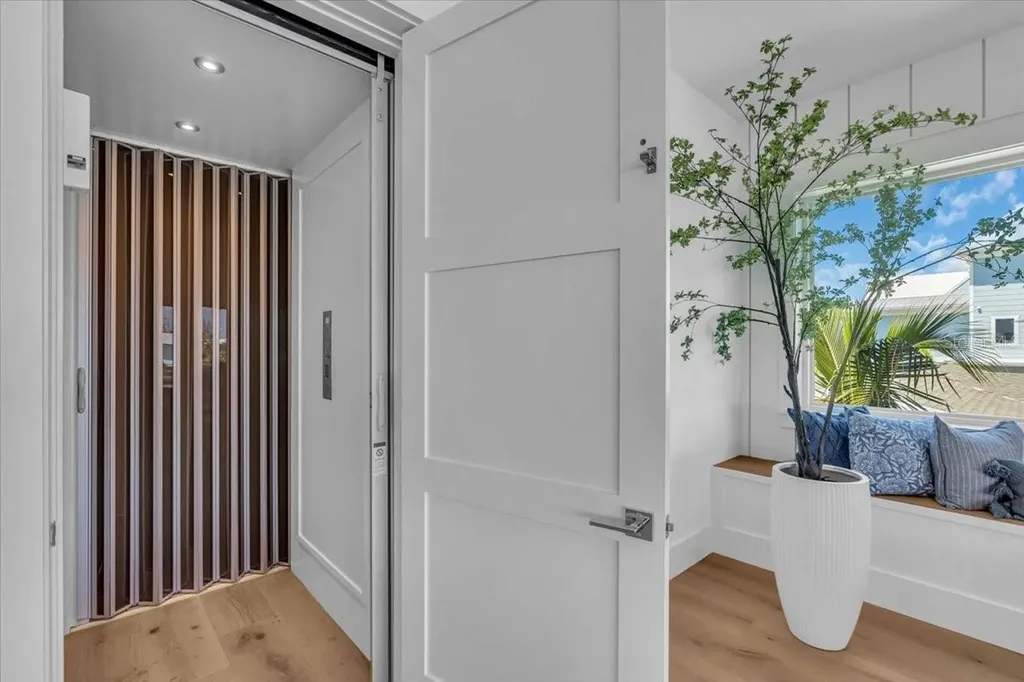 229 Willow Avenue Anna Maria FL 34216