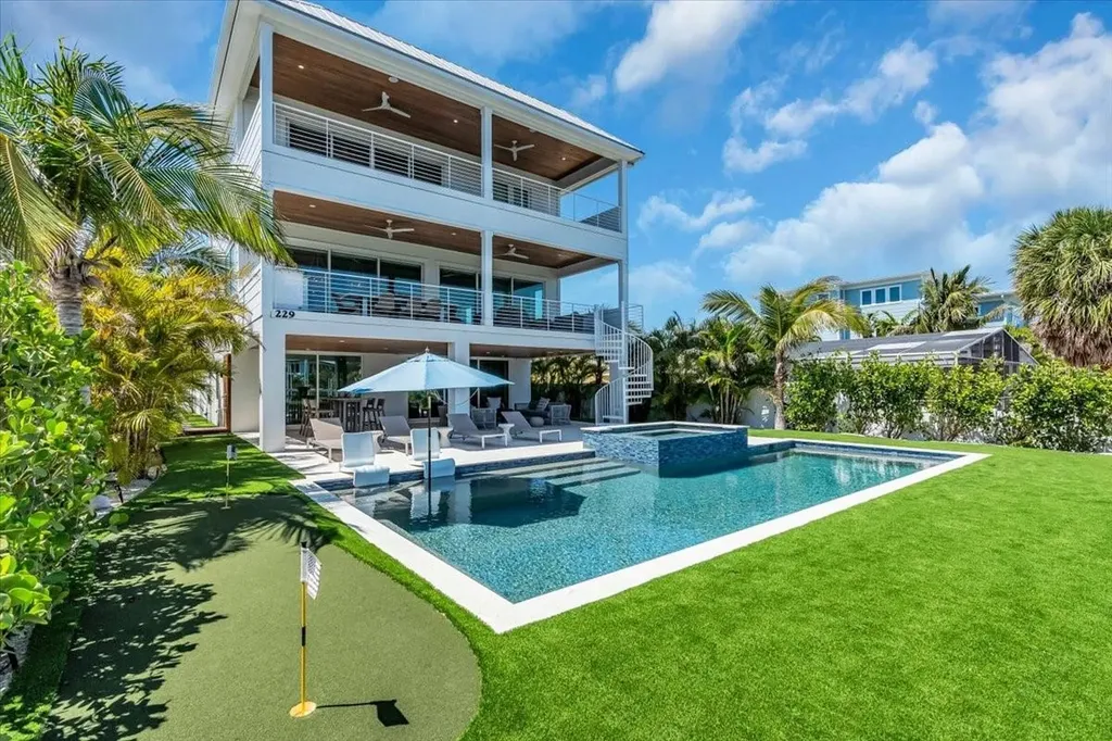 229 Willow Avenue Anna Maria FL 34216