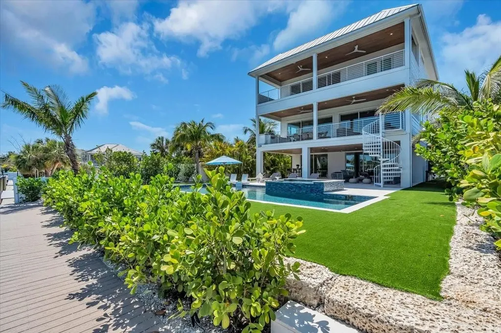 229 Willow Avenue Anna Maria FL 34216