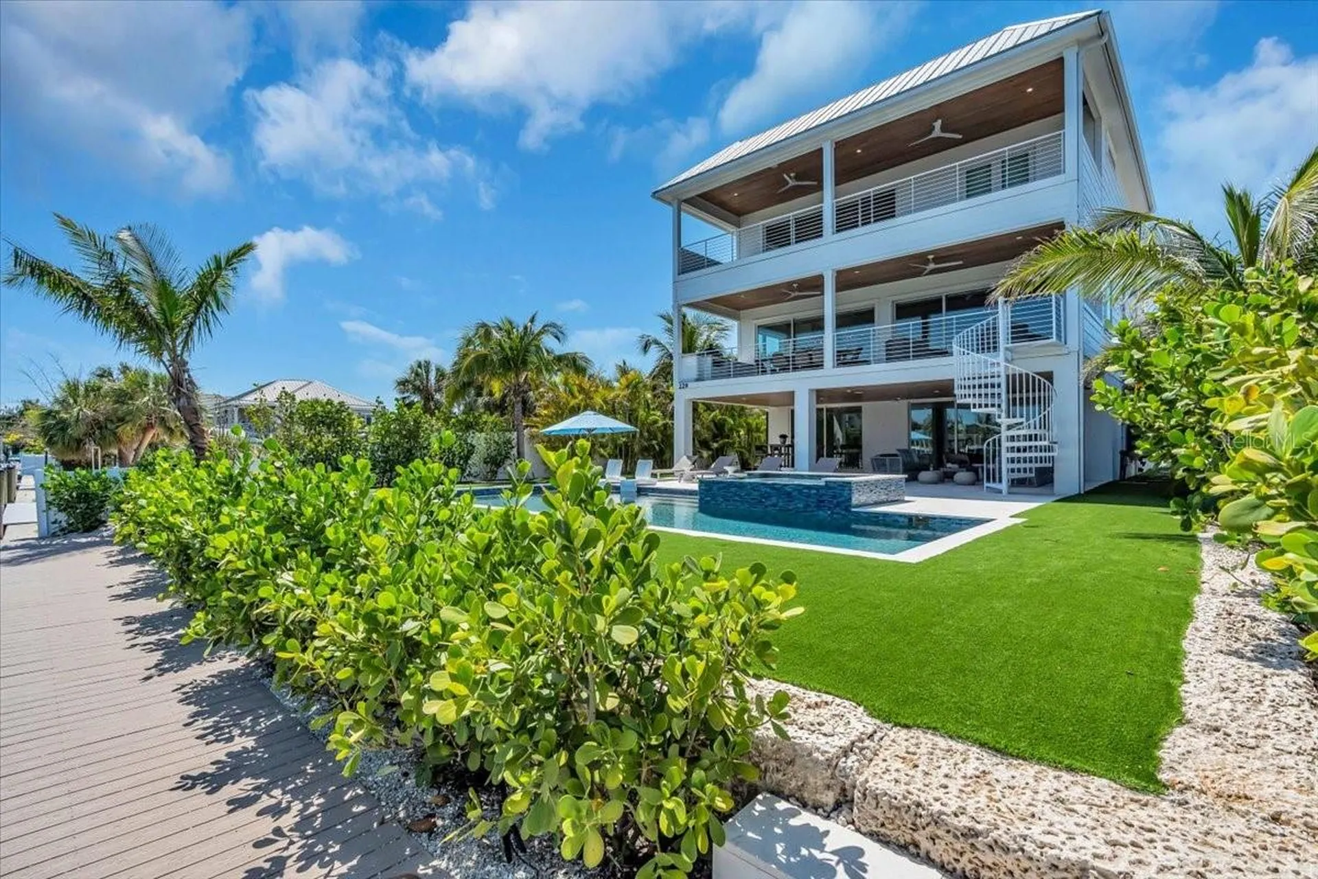 229 Willow Avenue Anna Maria FL 34216
