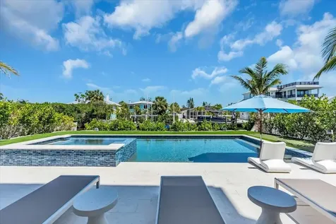 229 Willow Avenue Anna Maria FL 34216