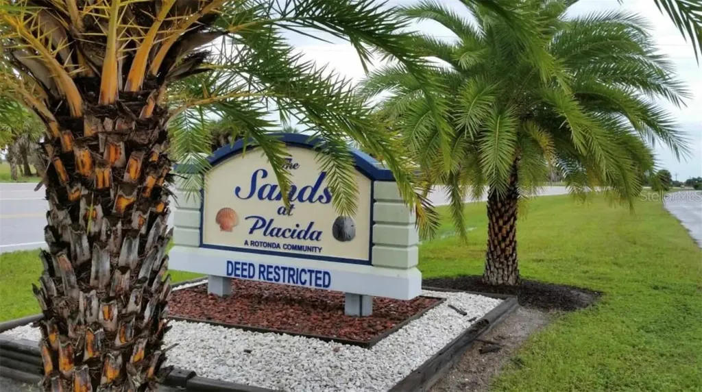 11 Bail Court Placida FL 33946