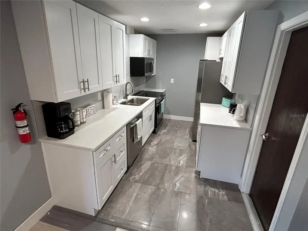 5702 27th Avenue S Gulfport FL 33707