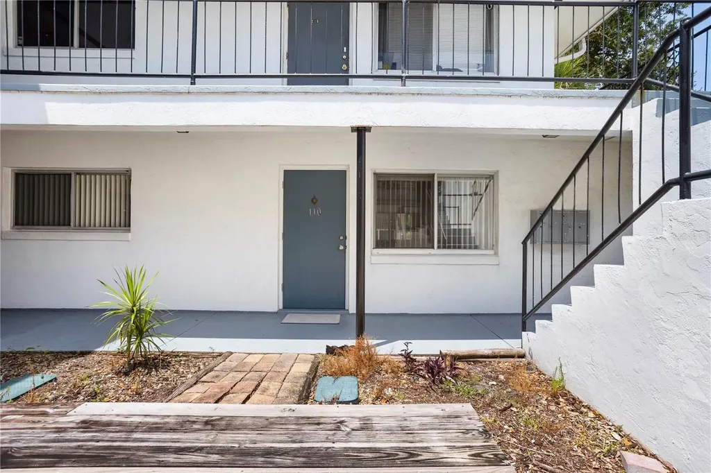 303 Ridge Boulevard South Daytona FL 32119