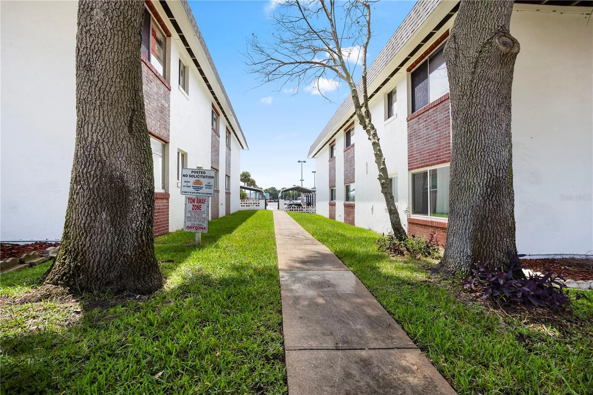 303 Ridge Boulevard South Daytona FL 32119