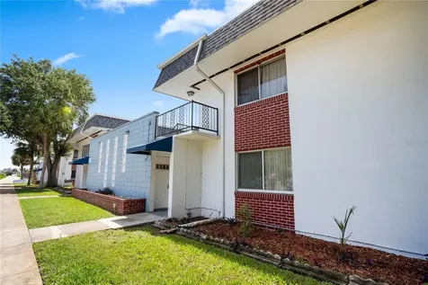 303 Ridge Boulevard South Daytona FL 32119