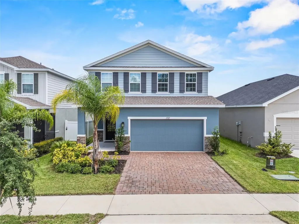 1727 Oceania Avenue Davenport FL 33837