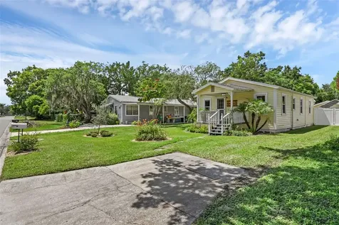 215 Pennsylvania Avenue Winter Garden FL 34787