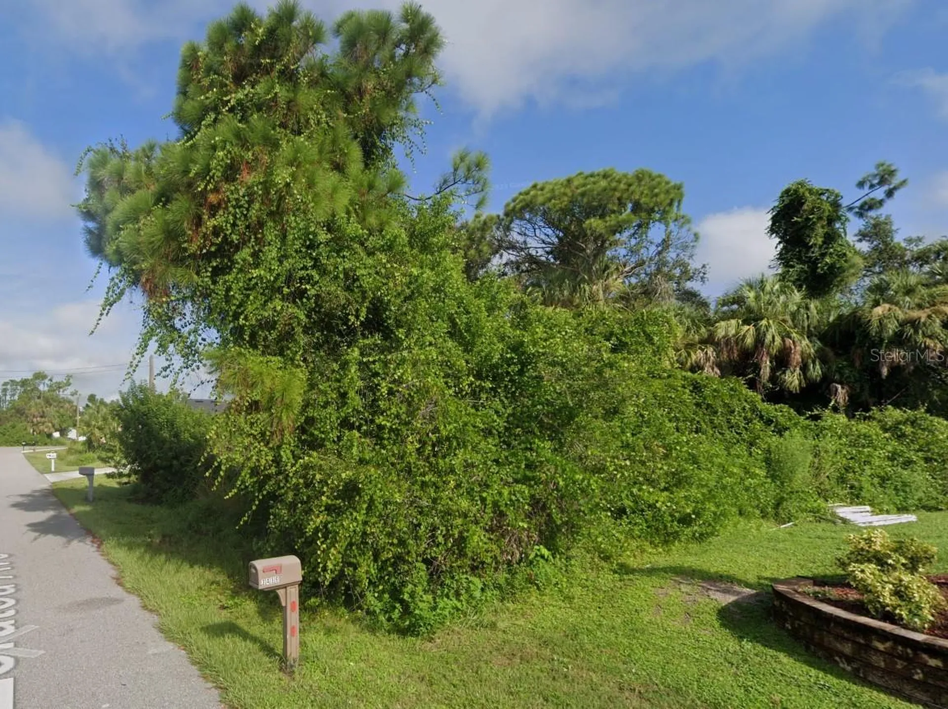 Lot 16 Zoratoa Avenue North Port FL 34286