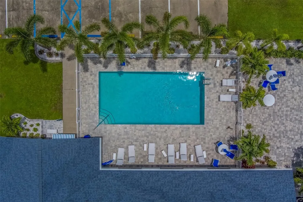 16940 Us Highway 19 N Clearwater FL 33764