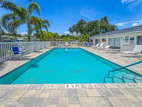 16940 Us Highway 19 N Clearwater FL 33764