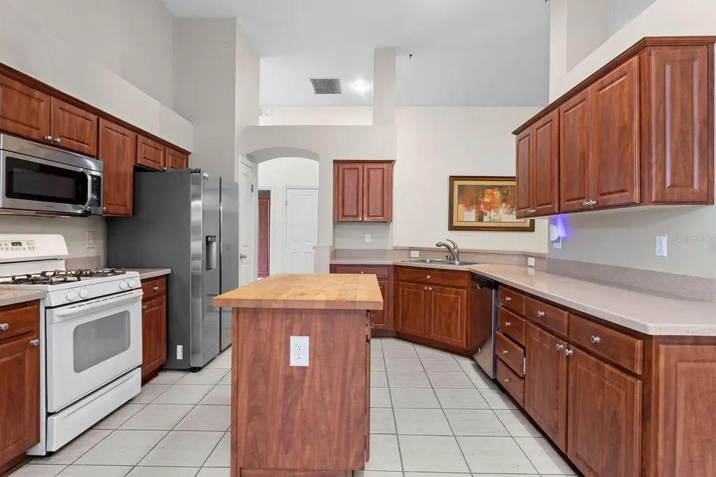 10420 Springrose Tampa FL 33626