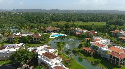 86 86 Vega Alta PR 00692