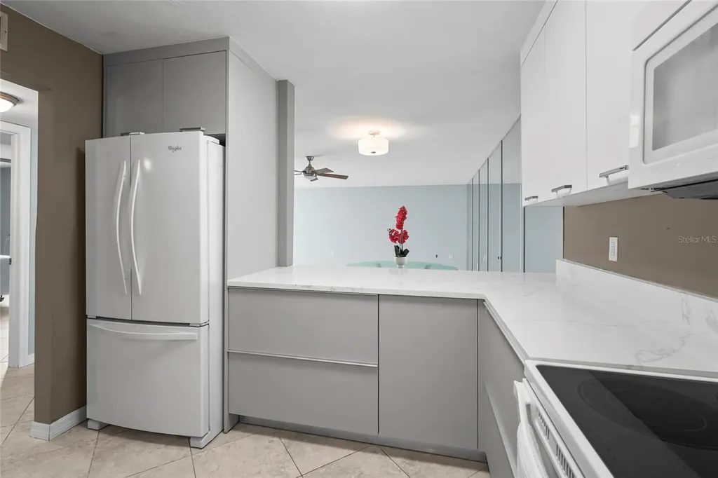 4660 Ocean Boulevard Sarasota FL 34242