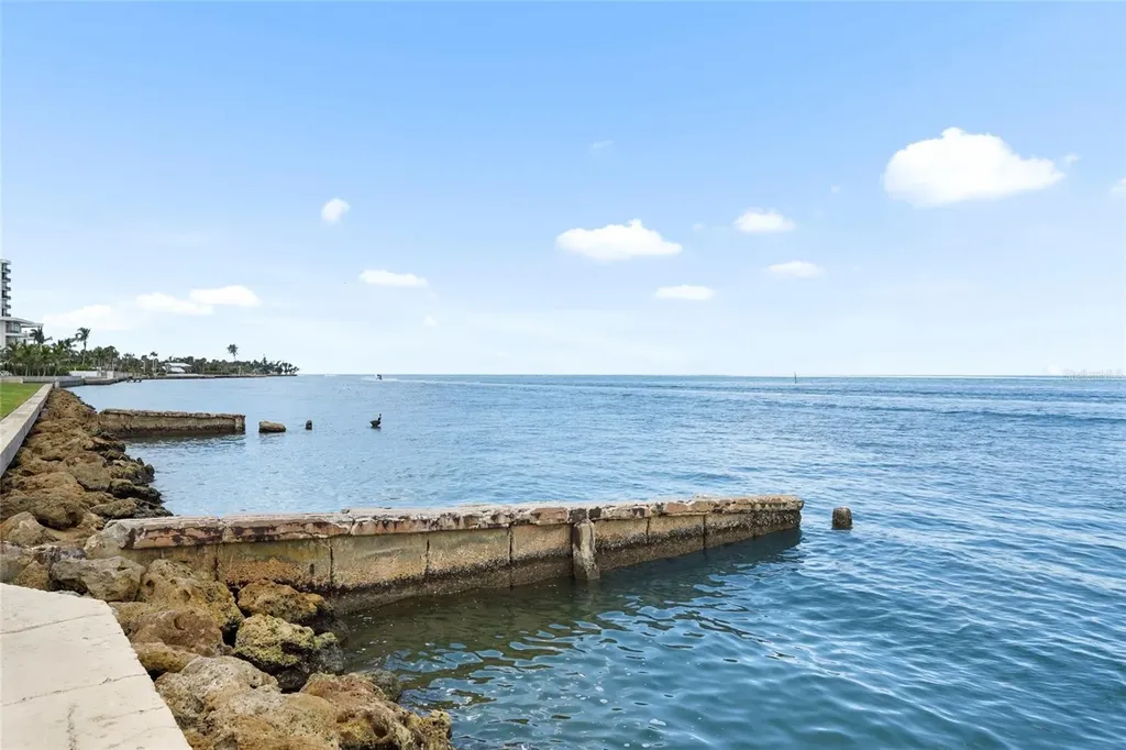 4660 Ocean Boulevard Sarasota FL 34242