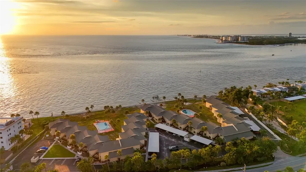 4660 Ocean Boulevard Sarasota FL 34242