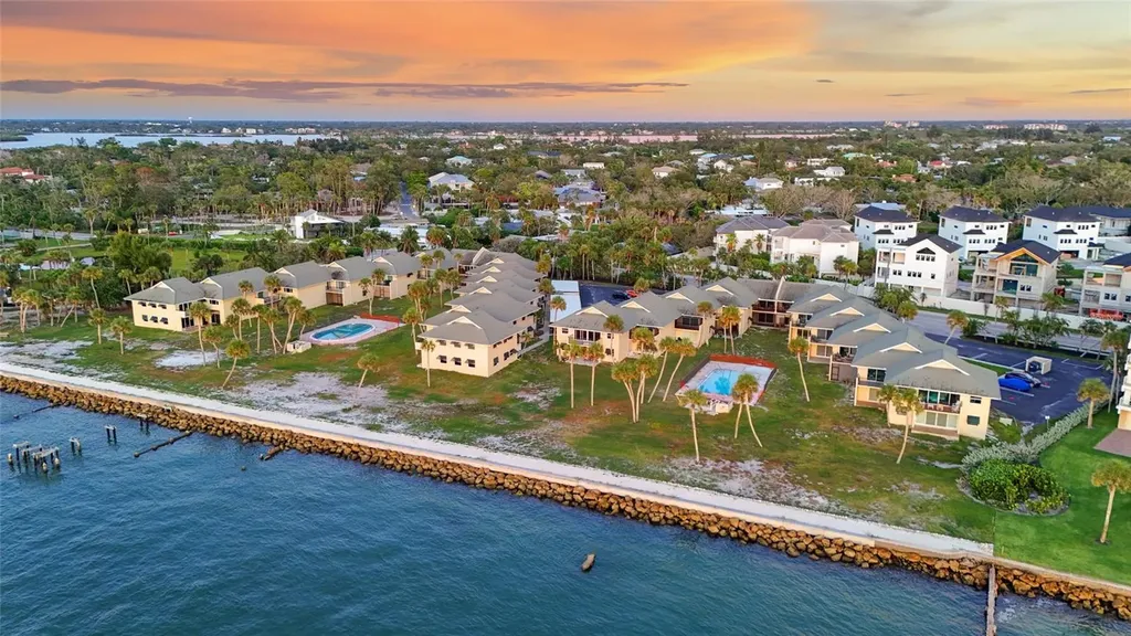 4660 Ocean Boulevard Sarasota FL 34242