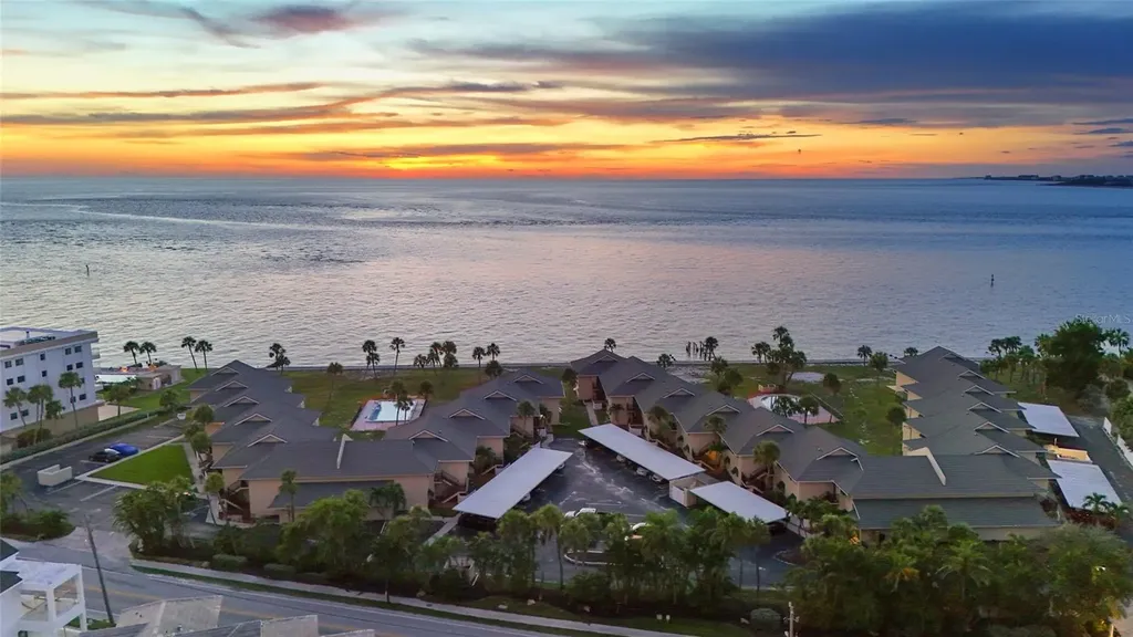 4660 Ocean Boulevard Sarasota FL 34242