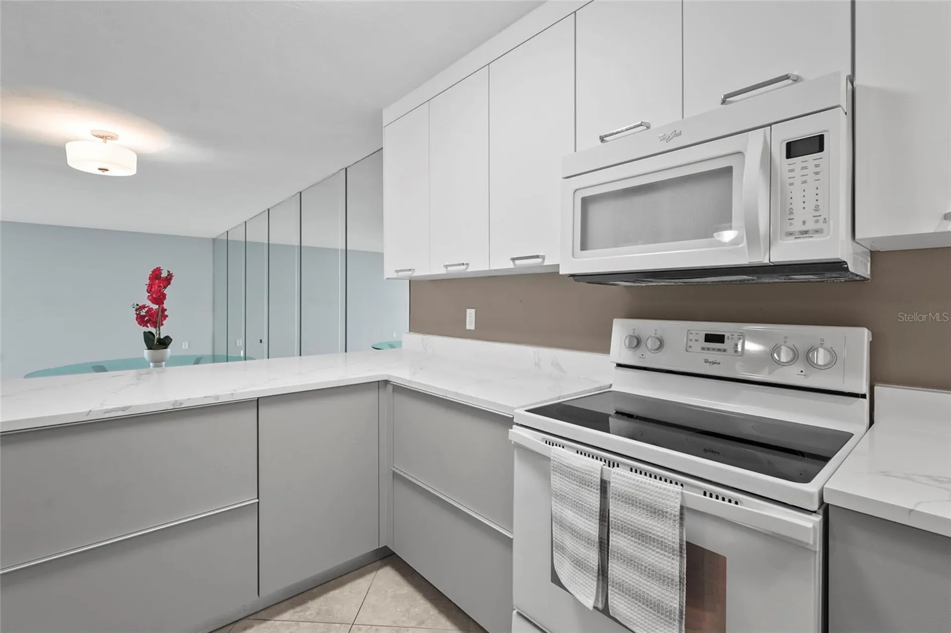 4660 Ocean Boulevard Sarasota FL 34242