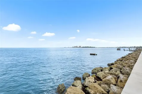 4660 Ocean Boulevard Sarasota FL 34242