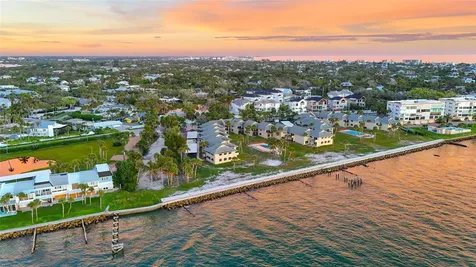 4660 Ocean Boulevard Sarasota FL 34242