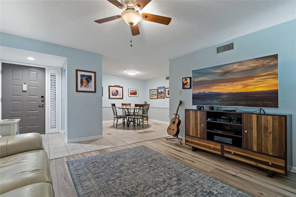 300 S Florida Avenue Tarpon Springs FL 34689
