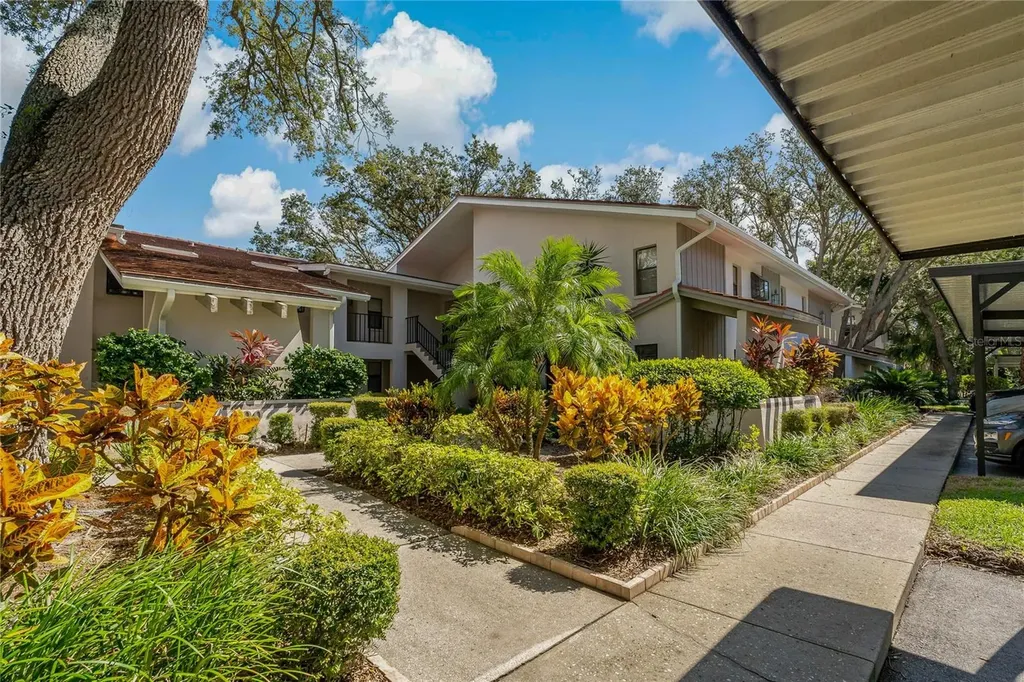300 S Florida Avenue Tarpon Springs FL 34689