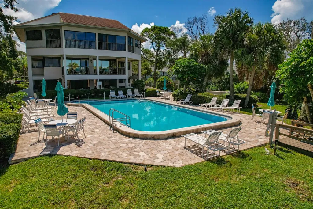 300 S Florida Avenue Tarpon Springs FL 34689