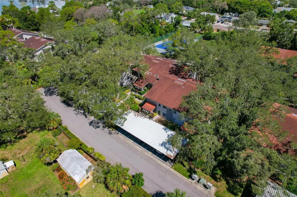 300 S Florida Avenue Tarpon Springs FL 34689