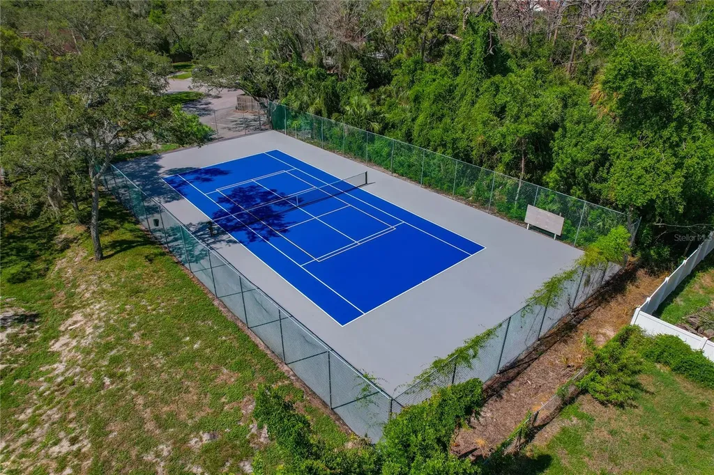 300 S Florida Avenue Tarpon Springs FL 34689
