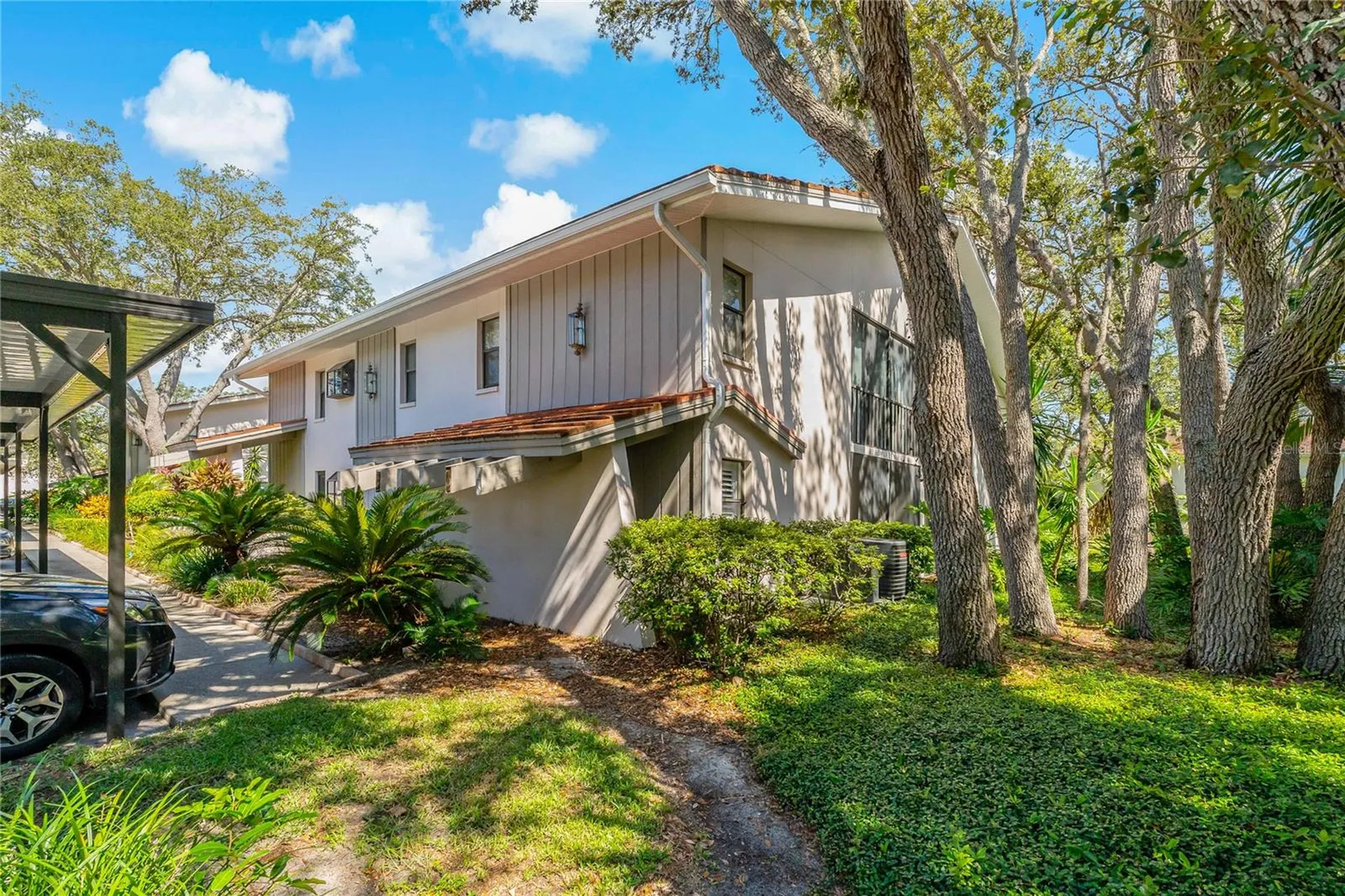 300 S Florida Avenue Tarpon Springs FL 34689