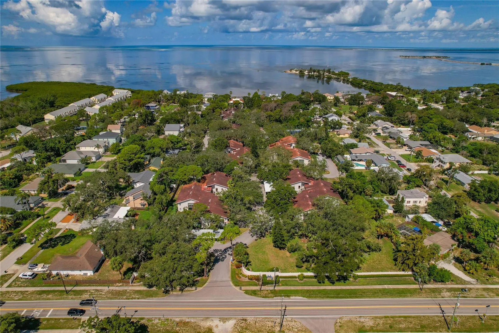 300 S Florida Avenue Tarpon Springs FL 34689