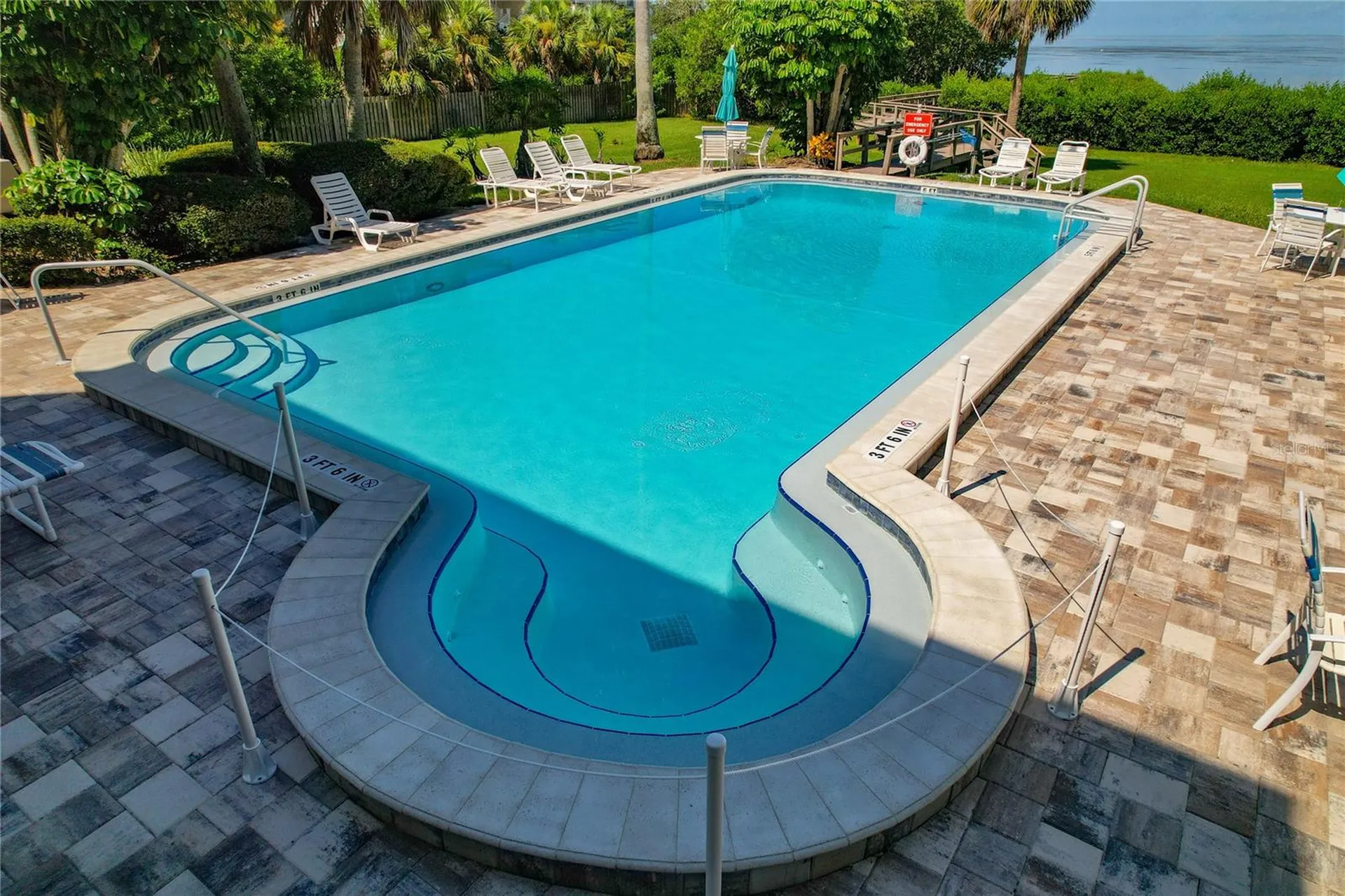 300 S Florida Avenue Tarpon Springs FL 34689