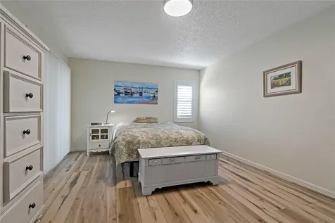 300 S Florida Avenue Tarpon Springs FL 34689