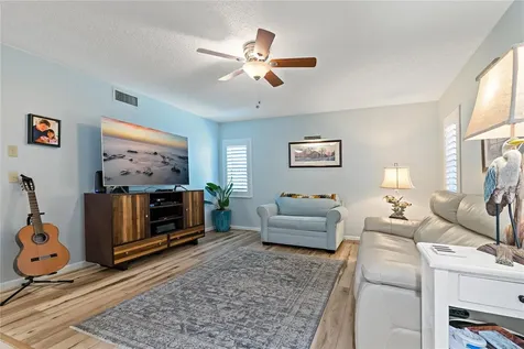 300 S Florida Avenue Tarpon Springs FL 34689