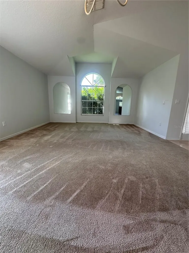 2823 Drifting Lilly Loop Kissimmee FL 34747