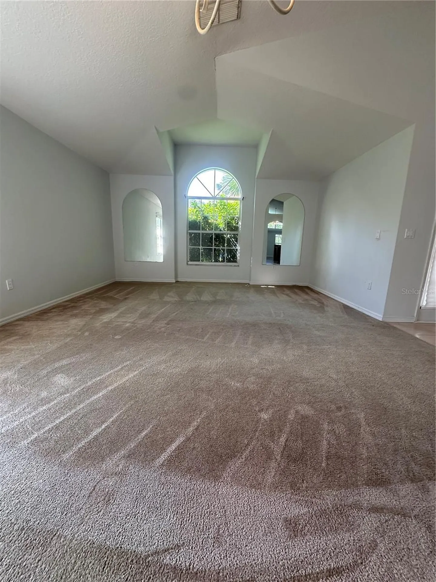2823 Drifting Lilly Loop Kissimmee FL 34747