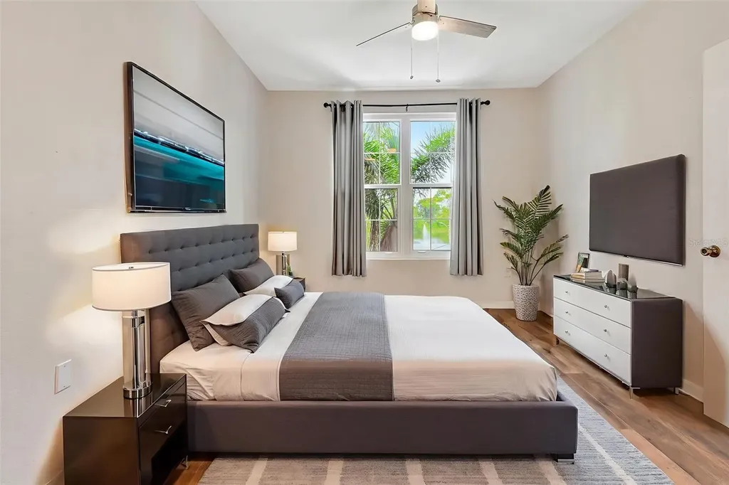 4142 Central Sarasota Parkway Sarasota FL 34238