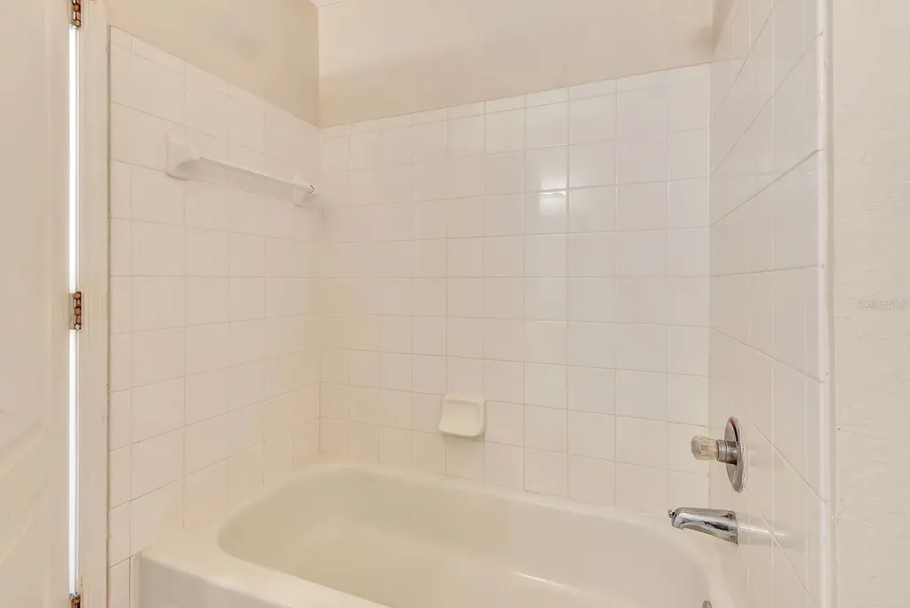 4142 Central Sarasota Parkway Sarasota FL 34238