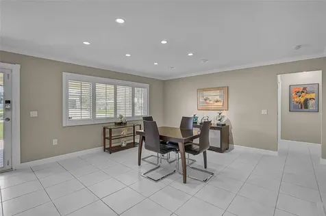7118 Westmoreland Drive Sarasota FL 34243