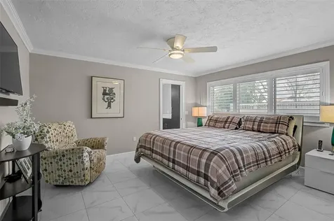 7118 Westmoreland Drive Sarasota FL 34243
