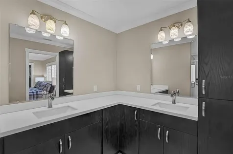 7118 Westmoreland Drive Sarasota FL 34243